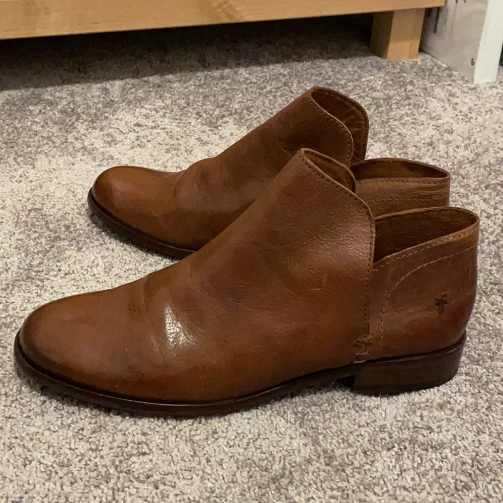 Frye Elyssa Shootie Booties